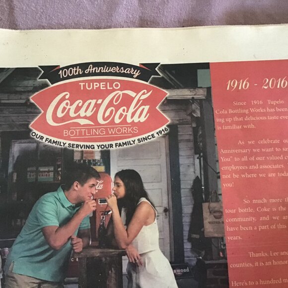 Lot of Vintage Coca Cola Collectibles - Visors, Bags, Magazines etc. - Nice - Picture 5 of 11